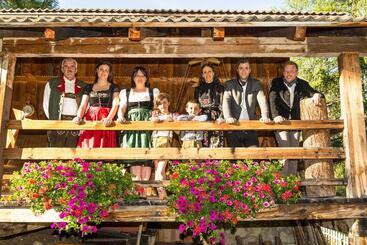 هتل Kolfuschgerhof Mountain Resort