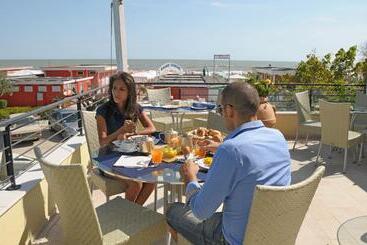 هتل Le Palme  Premier Resort