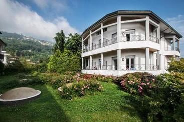 هتل Lido La Perla Nera