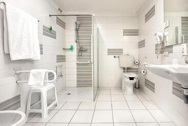 هتل Mercure Milano Agrate Brianza