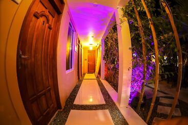 هتل Casadana Thulusdhoo