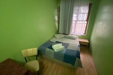 Camel Hotel & Apart