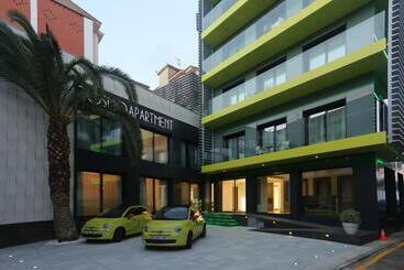 Cosmo Apartments Platja D'aro