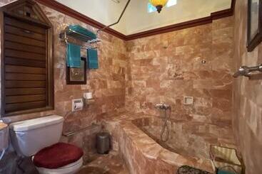 Tropicana Castle Dive Resort Powered By Cocotel