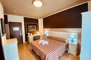 Art Hotel Pandos