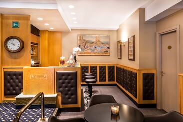 Mentana, By R Collection Hotels