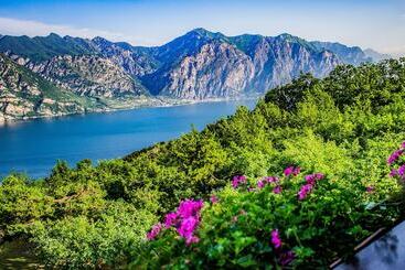 هتل Querceto Wellness & Spa   Garda Lake Collection