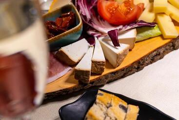 هتل Querceto Wellness & Spa   Garda Lake Collection