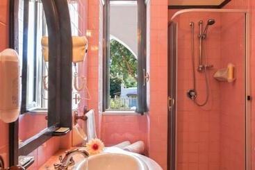 هتل San Valentino Terme