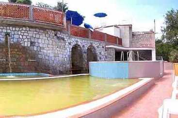 هتل Suisse Thermal Village