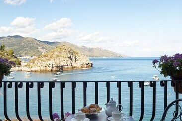 Villa Sant Andrea, A Belmond Hotel, Taormina Mare