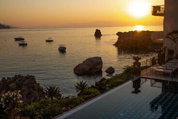Villa Sant Andrea, A Belmond Hotel, Taormina Mare