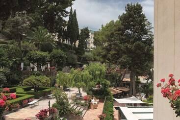 Villa Sant Andrea, A Belmond Hotel, Taormina Mare