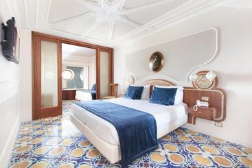 Mar Hotel Alimuri