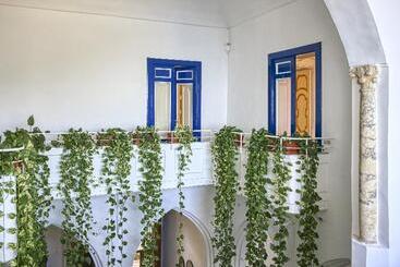 اقامتگاه Palazzo Confalone