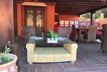 هتل Coral Playa
