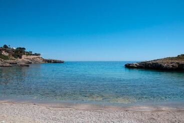 هتل Cala Murada