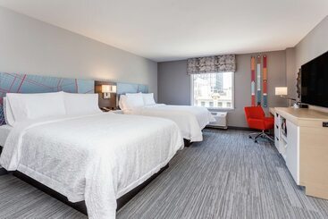 هتل Hampton Inn Oakland Downtown City Center