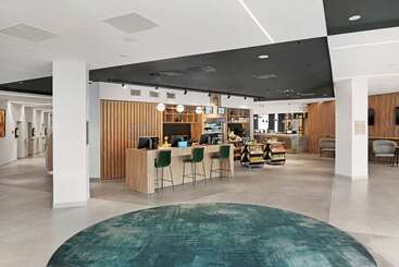 هتل Hilton Garden Inn Bucharest Airport