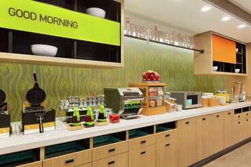 هتل Home2 Suites By Hilton Portland Airport Or