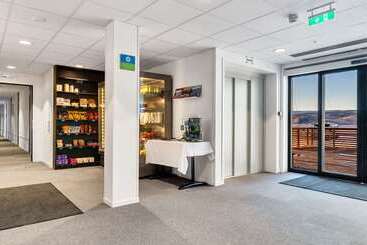 هتل Aiden By Best Western Harstad Narvik Airport