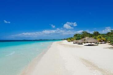 Beaches Negril Resort   All Inclusive
