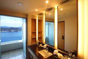 Grand Prince Hotel Hiroshima