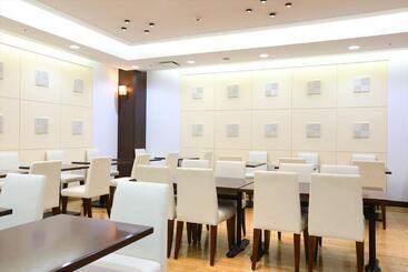 هتل Hokke Club Sapporo