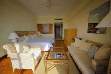 هتل The Busena Terrace