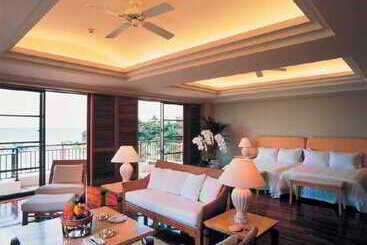 هتل The Busena Terrace