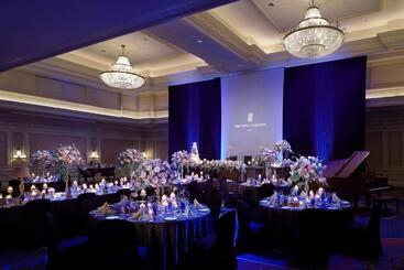 هتل The Ritzcarlton, Osaka