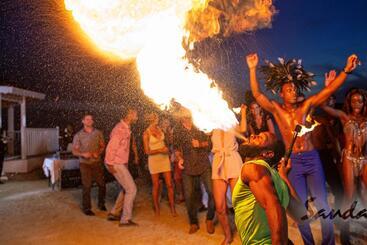 استراحتگاه Sandals Negril   All Inclusive Couples Only