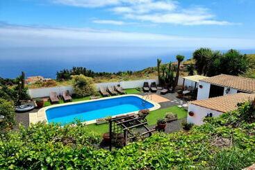 Las Paredes - Barlovento