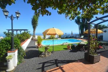 Los Boleros - Barlovento