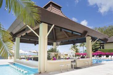 Aqua Resort Club Saipan