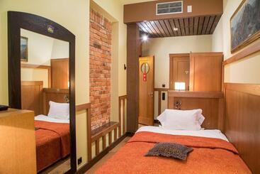هتل Best Western Santakos