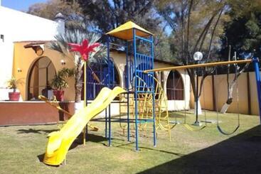 هتل Casa Cantarranas