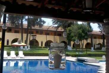 هتل Casa Cantarranas