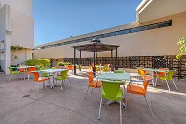 هتل Comfort Inn Queretaro