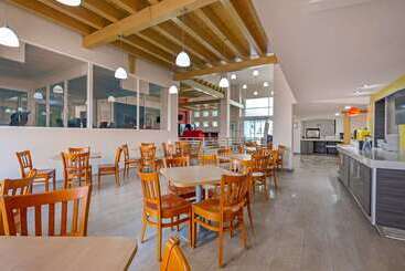 هتل Comfort Inn Queretaro