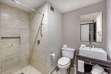 هتل Comfort Inn Queretaro