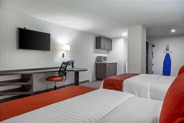 هتل Comfort Inn Queretaro