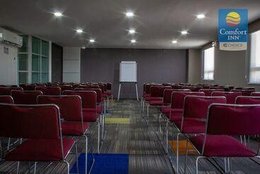 هتل Comfort Inn Queretaro
