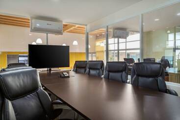 هتل Comfort Inn Queretaro