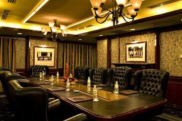 Merdeka Palace Hotels & Suites