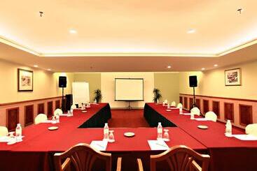 Merdeka Palace Hotels & Suites