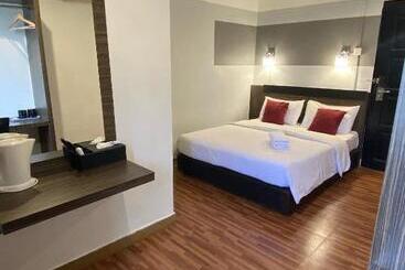 V Hotel Johor Bahru