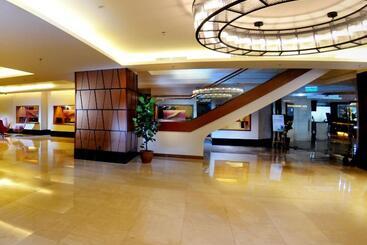 هتل Puteri Wing  Riverside Majestic