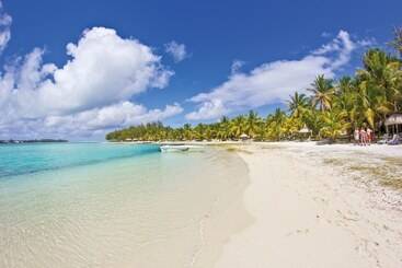 هتل Shandrani Beachcomber Resort & Spa