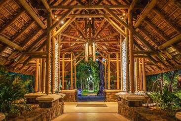 هتل Shandrani Beachcomber Resort & Spa
